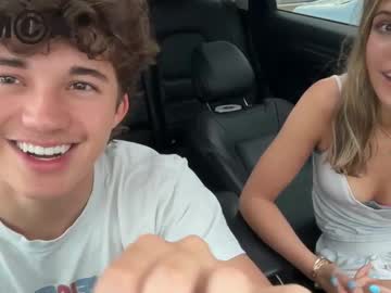 couple Random Sex Cams with gracieandtyler
