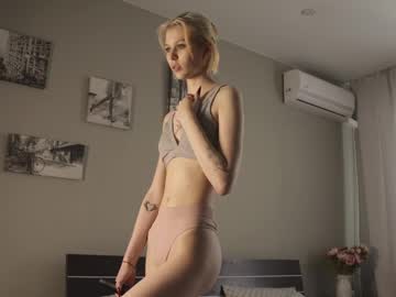 girl Random Sex Cams with sylvanas_wildcummer