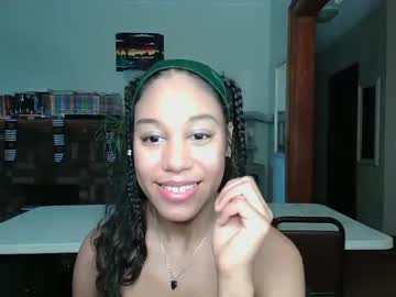 girl Random Sex Cams with goddesstinaruiz