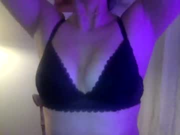 girl Random Sex Cams with lillyandhertoyy