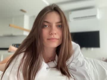 girl Random Sex Cams with kattyyy_catt