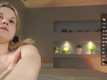 girl Random Sex Cams with peggygrine