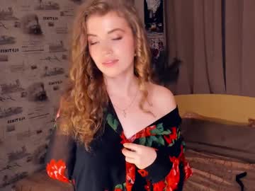 girl Random Sex Cams with chia_silver