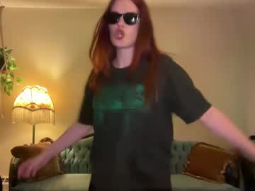 girl Random Sex Cams with ronniestrange