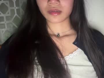 girl Random Sex Cams with oopsy_daisy_7