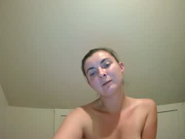 girl Random Sex Cams with greeneyedgoddessxx