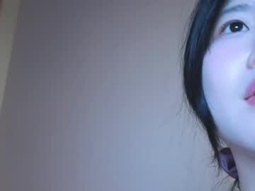 girl Random Sex Cams with voilet_fox77