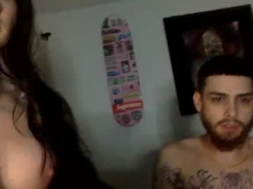 couple Random Sex Cams with alenyleex3