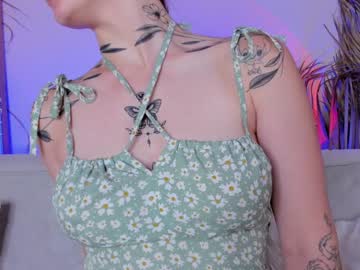 girl Random Sex Cams with chloe_noris