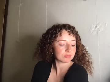 girl Random Sex Cams with straw_berry223