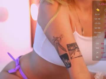 girl Random Sex Cams with howimeturmum