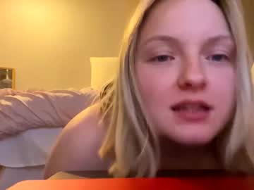 girl Random Sex Cams with rosepeddelz