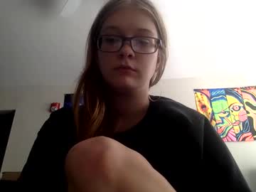 girl Random Sex Cams with blondiebae1