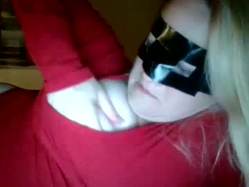 girl Random Sex Cams with ducttappedblondief