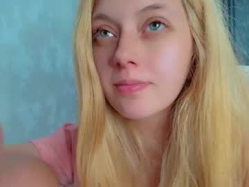 girl Random Sex Cams with puff_witch