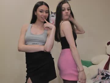 couple Random Sex Cams with flowery__girls