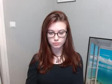 girl Random Sex Cams with kate_lisa