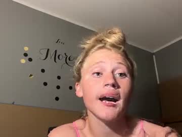 girl Random Sex Cams with kayleighashford