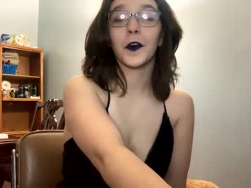 girl Random Sex Cams with slender_the_potato