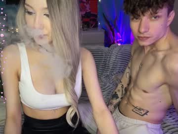 couple Random Sex Cams with wendy_shyfox
