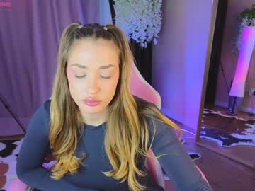 girl Random Sex Cams with lori_blush