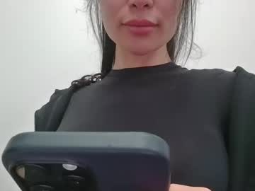 girl Random Sex Cams with milaaa708