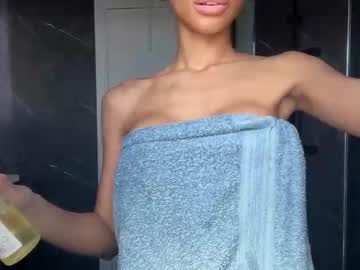 girl Random Sex Cams with aniishaa