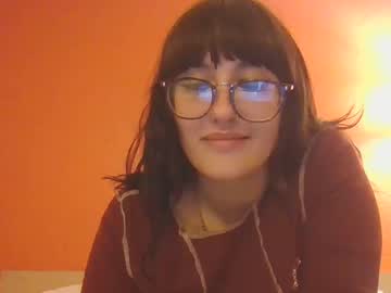 girl Random Sex Cams with riskyb123
