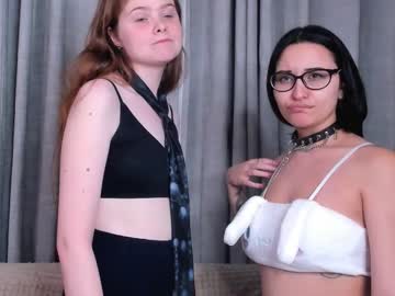 couple Random Sex Cams with earleneclarkston