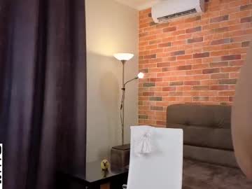 girl Random Sex Cams with avgustajemes